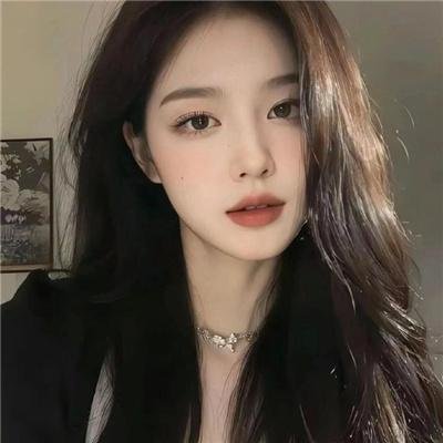 驼背人与舞女